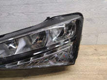 Laden Sie das Bild in den Galerie-Viewer, Frontscheinwerfer Skoda Scala 657941015 Links Scheinwerfer Headlight SCH1435513836jg