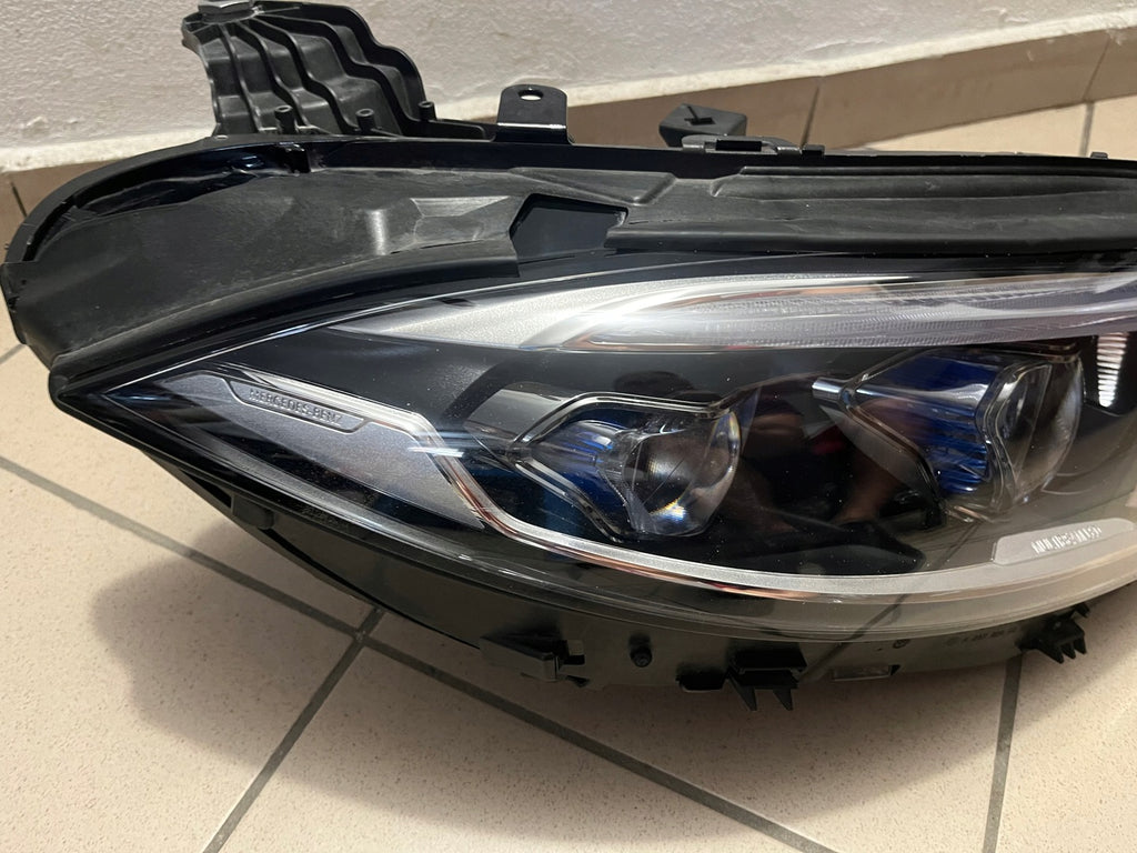 Frontscheinwerfer Mercedes-Benz Cls A2579065802 LED Rechts Headlight