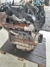 Laden Sie das Bild in den Galerie-Viewer, Motor Kia Sportage D4HA 2.0 CRDI 135PS Diesel Engine Unkomplett