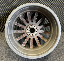 Load image into Gallery viewer, 1x Alufelge 20 Zoll 8.0" 5x112 48ET A2474011600 Mercedes-Benz Glb Gla Amg FEL5794916400ro