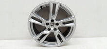 Load image into Gallery viewer, 1x Alufelge 18 Zoll 7.5" 5x108 50ET Glanz Silber 31362866 Volvo V90 Xc60 Ii FEL5685086486ln