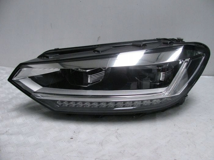 Frontscheinwerfer VW Touran 5TB941082A 5TB941081A LED Rechts oder Links SCH6248501222ns