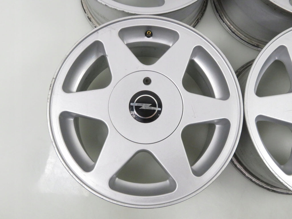 4x Alufelge 15 Zoll 7.0" 5x110 33ET Glanz Silber KBA42428 Opel Vectra Rim Wheel FEL7226772346am