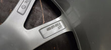 Load image into Gallery viewer, 1x Alufelge 18 Zoll 7.5" 5x112 37ET Glanz Silber 4G0071498A Audi I Rim Wheel FEL8877642101cy