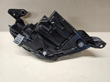 Laden Sie das Bild in den Galerie-Viewer, Frontscheinwerfer Opel Corsa F 9829522780 Links Scheinwerfer Headlight SCH4289022559zq