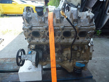 Laden Sie das Bild in den Galerie-Viewer, Motor Chevrolet Gmc Silverado L83 5.3 360PS 265kW 121TKm 2014 Benzin Unkomplett MOT7495988426yw