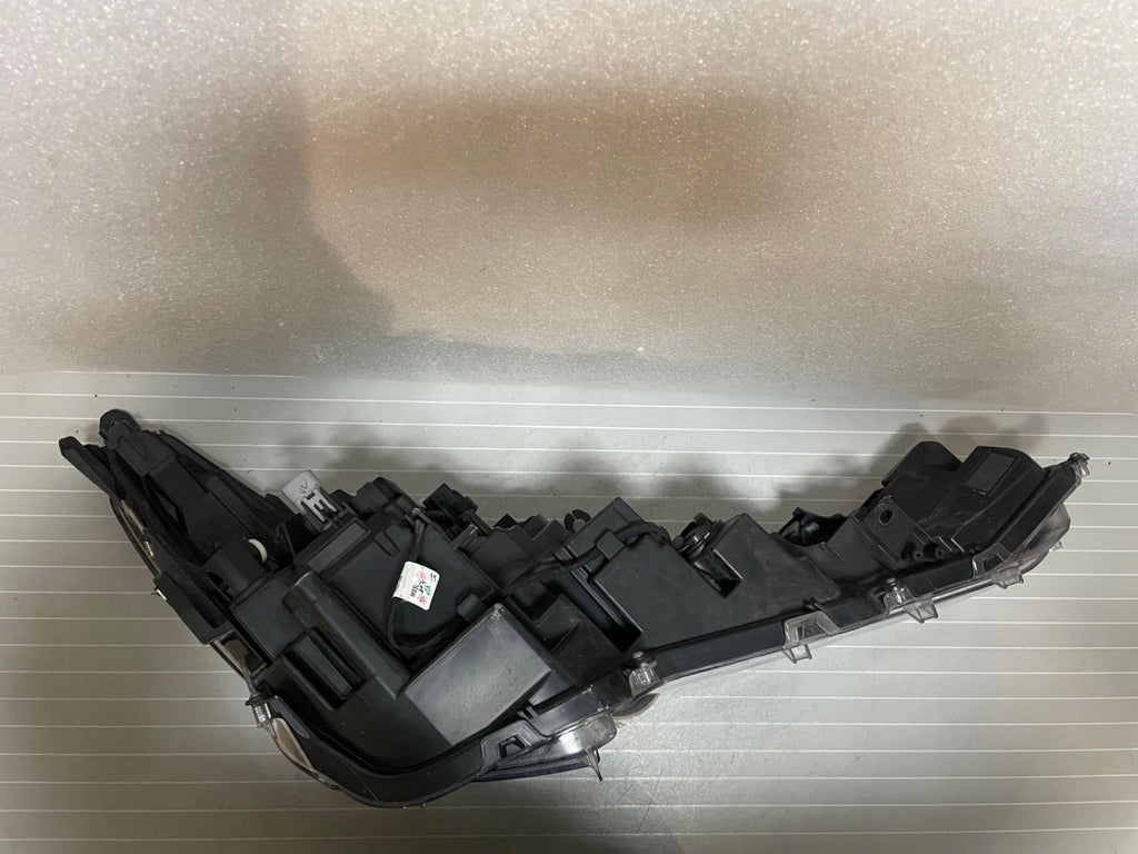 Frontscheinwerfer Toyota Corolla 8115002S70 LED Links Scheinwerfer Headlight SCH4236759333rl