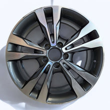 Laden Sie das Bild in den Galerie-Viewer, 1x Alufelge 18 Zoll 7.5&quot; 5x112 44ET A2054012802 Mercedes-Benz W205 Rim Wheel