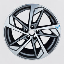 Load image into Gallery viewer, 1x Alufelge 19 Zoll 8.5&quot; 5x112 38ET 83A601025 Audi Q3 Rim Wheel