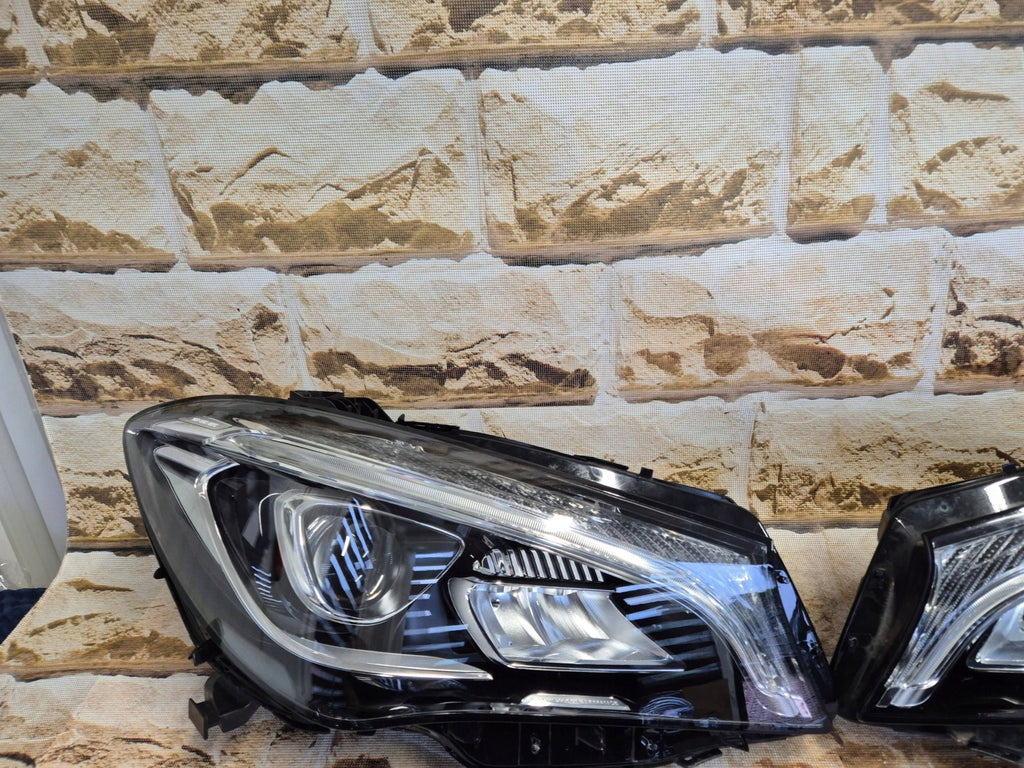 Frontscheinwerfer Mercedes-Benz Cla X117 Rechts Scheinwerfer Headlight SCH3048542130ho