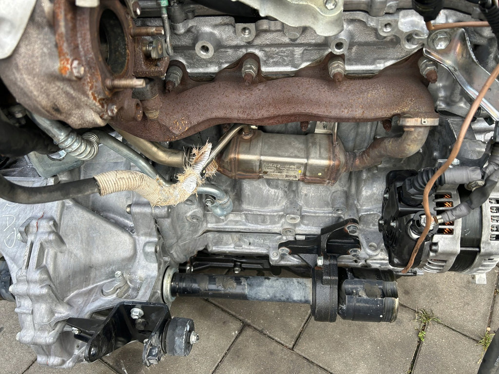 Motor Toyota Corolla Avensis D4D 2AD 2.2 148TKm Diesel Engine Komplett