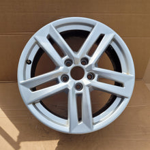 Load image into Gallery viewer, 1x Alufelge 17 Zoll 7.0" 5x112 8W0601025P Audi A4 B9 Rim Wheel FEL7501615053gi