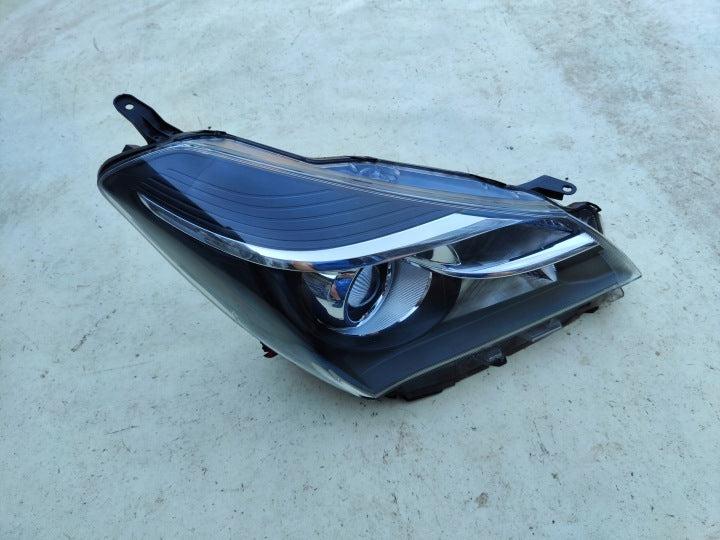 Frontscheinwerfer Toyota Yaris FPW1718 Rechts Scheinwerfer Headlight SCH8010717866jz