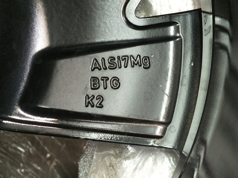 1x Alufelge 17 Zoll 7.5" 5x108 44ET Glanz Schwarz 9843281580 Opel Astra L