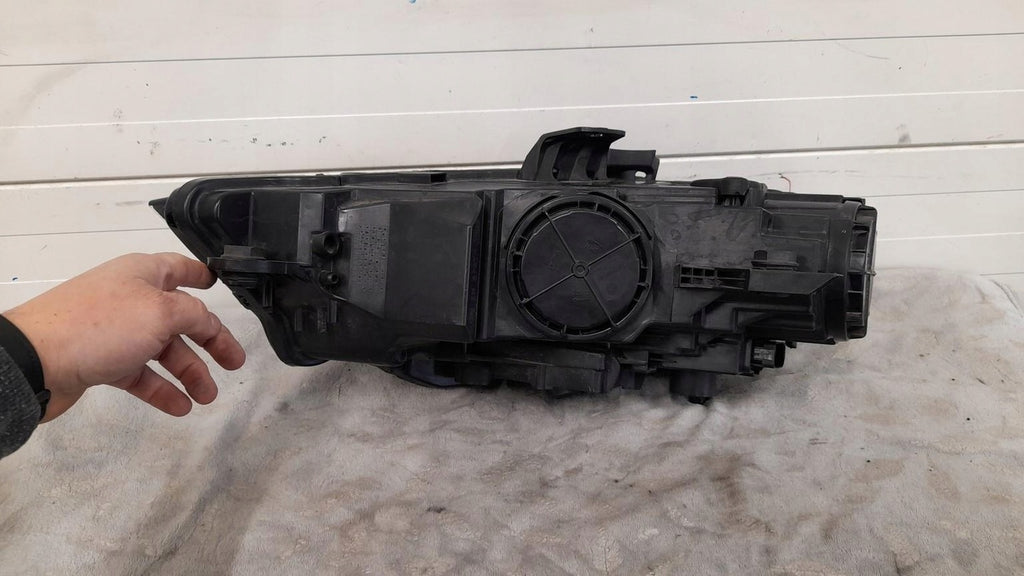 Frontscheinwerfer Audi A3 8V0941044E Rechts Scheinwerfer Headlight