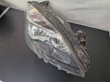 Load image into Gallery viewer, Frontscheinwerfer Mercedes-Benz W246 A2468200261 Rechts Scheinwerfer Headlight SCH7943893639mi