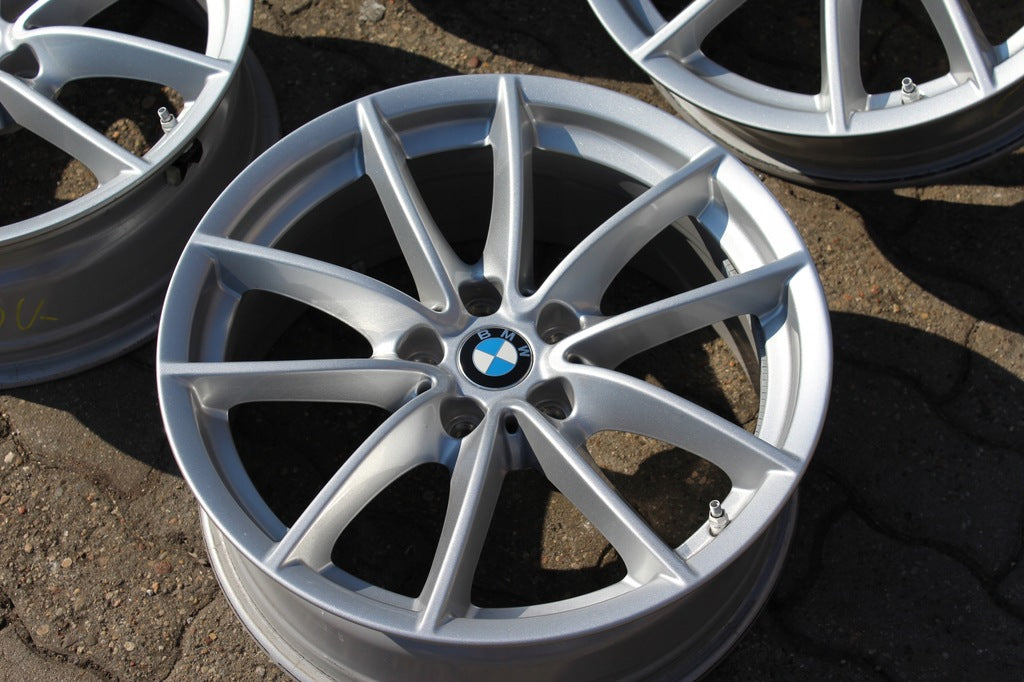 4x Alufelge 18 Zoll 7.0" 5x112 22ET Glanz Silber 6880047 BMW X3 G01 G02 FEL5019316133jw