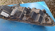 Laden Sie das Bild in den Galerie-Viewer, Frontscheinwerfer Ford Tourneo Connect Transit L90152405 Rechts Headlight SCH2475532081ok