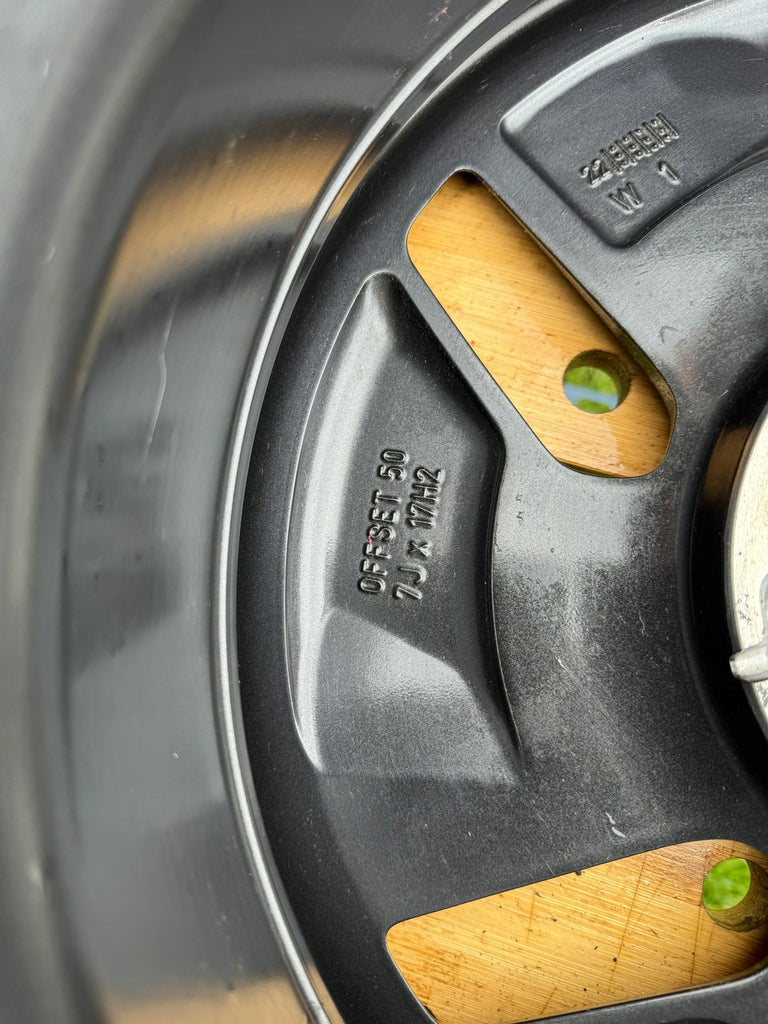 1x Alufelge 17 Zoll 7.0" 5x114.3 50ET Glanz Graphit 52910-DD100 Hyundai Kona Mg