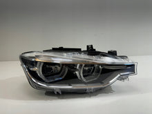 Laden Sie das Bild in den Galerie-Viewer, Frontscheinwerfer BMW 3 F30 F31 7419634 Rechts Scheinwerfer Headlight SCH3750241940to