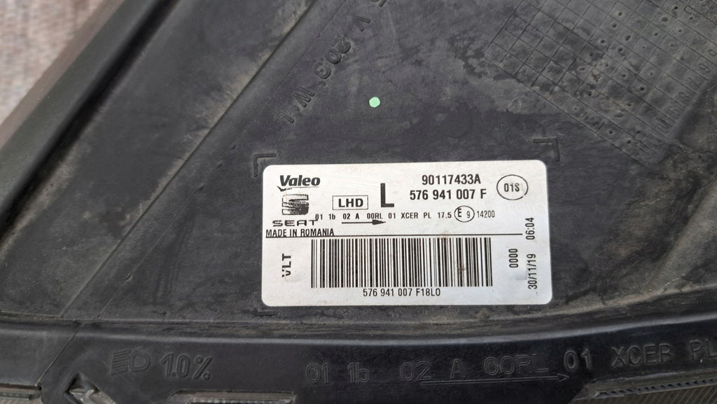 Frontscheinwerfer Seat Ateca 90117433 Links Scheinwerfer Headlight