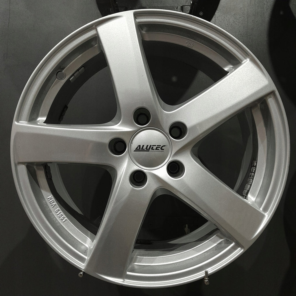 4x Alufelge 17 Zoll 7.0" 5x112 48 5ET Glanz Silber Seat Leon Rim Wheel FEL2511897280bp