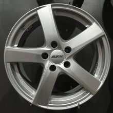 Laden Sie das Bild in den Galerie-Viewer, 4x Alufelge 17 Zoll 7.0" 5x112 48 5ET Glanz Silber Seat Leon Rim Wheel FEL2511897280bp