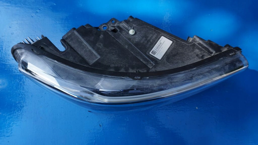 Frontscheinwerfer Volvo Xc40 31655636 LED Ein Stück (Rechts oder Links) SCH9047845154rv