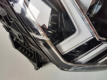 Laden Sie das Bild in den Galerie-Viewer, Frontscheinwerfer Audi Avant 83A941034 1101D660000 LED Rechts Headlight SCH3789901647nk