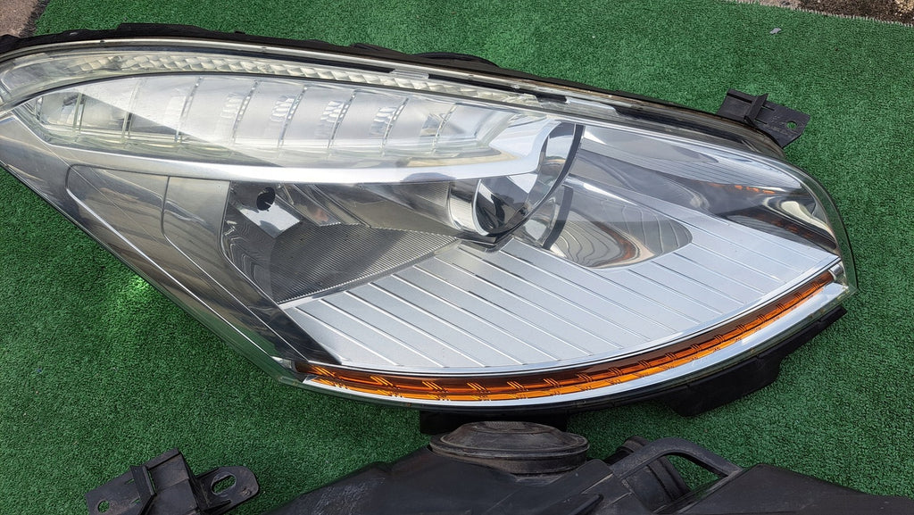 Frontscheinwerfer Citroën C4 Picasso I 4PICC1 Ein Stück (Rechts oder Links)