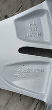 Laden Sie das Bild in den Galerie-Viewer, 1x Alufelge 20 Zoll 9.0" 5x112 42ET Glanz Silber 89A601025L Audi E-Tron Etron FEL8380892644fr