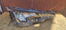 Laden Sie das Bild in den Galerie-Viewer, Frontscheinwerfer Toyota Corolla 81110-02S60 LED Rechts Scheinwerfer Headlight SCH9218699463lx