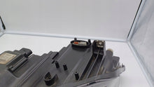 Laden Sie das Bild in den Galerie-Viewer, Frontscheinwerfer Mercedes-Benz C207 A2078204461MERC Rechts Headlight SCH5410472287cv
