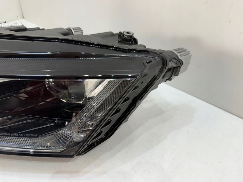 Frontscheinwerfer Skoda Octavia IV 5E4941015B Full LED Links Headlight SCH5230371153cw