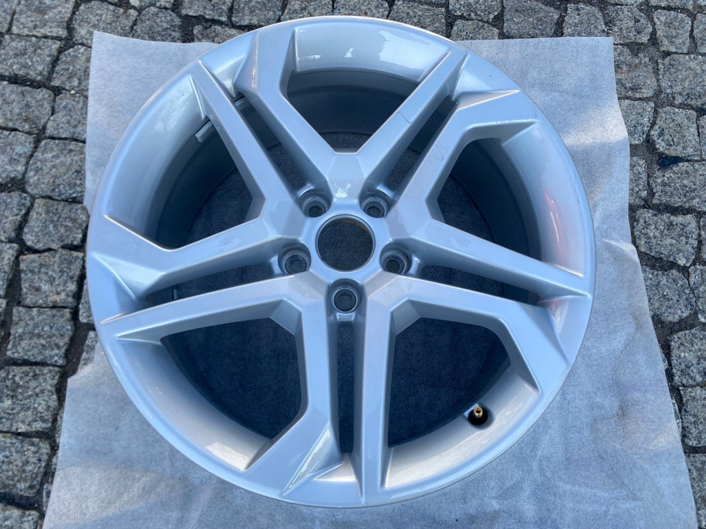 1x Alufelge 18 Zoll 8.0" 5x112 39ET Glanz Silber 80A601025 Audi Q5 Rim Wheel FEL3095609787ia
