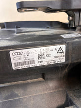 Laden Sie das Bild in den Galerie-Viewer, Frontscheinwerfer Audi Q3 8U0941005 Xenon Links Scheinwerfer Headlight SCH2043175664im