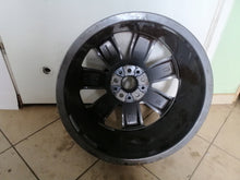 Laden Sie das Bild in den Galerie-Viewer, 1x Alufelge 18 Zoll 8.0&quot; 5x112 57ET Graphit 6856053 Mini Rim Wheel