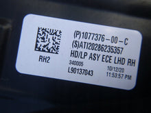 Laden Sie das Bild in den Galerie-Viewer, Frontscheinwerfer Tesla Model 3 1077376-00-C LED Rechts Scheinwerfer Headlight