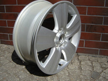 Load image into Gallery viewer, 1x Alufelge 17 Zoll 7.0" 5x112 54ET Glanz Silber 7M0073122HC VW Sharan Rim Wheel FEL6064001877fi