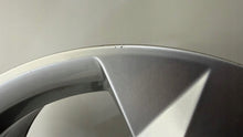 Load image into Gallery viewer, 1x Alufelge 18 Zoll 8.0" 5x112 46ET Glanz Silber 8Y0601025CP Audi Rim Wheel FEL7986113702lh