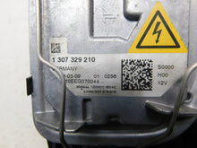 Load image into Gallery viewer, Frontscheinwerfer Volvo S40 II 31265699 1307329210 Xenon Rechts Headlight SCH5626733273rz