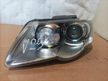 Laden Sie das Bild in den Galerie-Viewer, Frontscheinwerfer VW Passat 3C0941753G Xenon Links Scheinwerfer Headlight