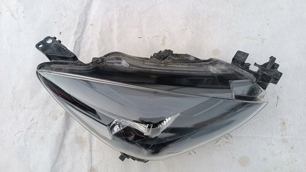Frontscheinwerfer Mazda 2 D43N-51030 LED Rechts Scheinwerfer Headlight