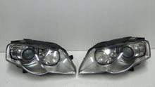 Load image into Gallery viewer, Frontscheinwerfer VW Passat 3C0941752D 3C0941751 Bi-Xenon Rechts oder Links SCH5034333089xj