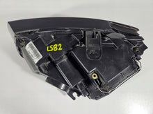 Laden Sie das Bild in den Galerie-Viewer, Frontscheinwerfer Audi A5 8T0941004AK Xenon Rechts Scheinwerfer Headlight