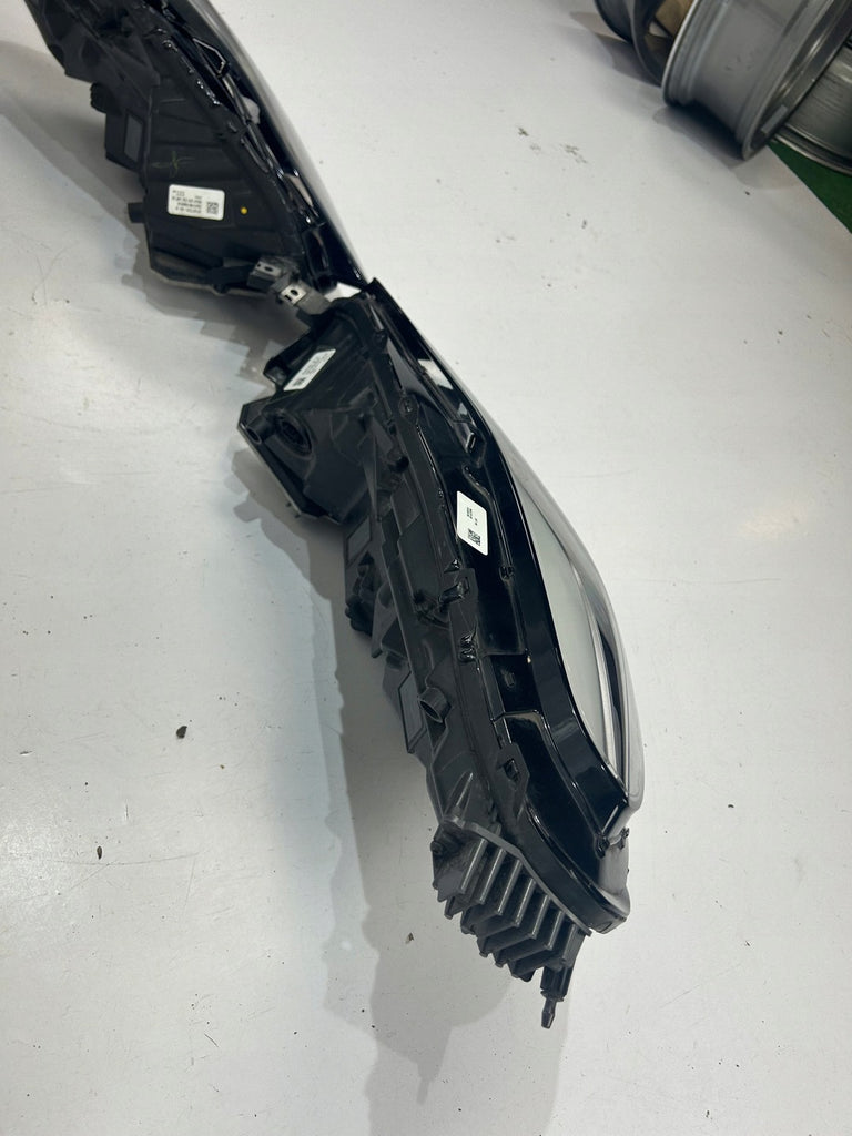 Frontscheinwerfer Tesla Model 3 1077375-50-B Full LED Rechts oder Links