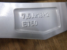 Laden Sie das Bild in den Galerie-Viewer, 1x Alufelge 18 Zoll 7.5&quot; 5x112 50ET Glanz Silber 10A071498 Vw Rim Wheel