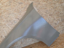 Laden Sie das Bild in den Galerie-Viewer, Kotflügel Mercedes-Benz W205 Vorne Links