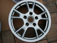 Load image into Gallery viewer, 4x Alufelge 17 Zoll 8.0" 5x130 40ET 987362 Porsche Rim Wheel FEL3326849048xk