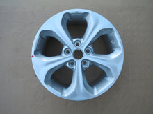 Laden Sie das Bild in den Galerie-Viewer, 1x Alufelge 17 Zoll 7.0&quot; 5x114.3 52910-2P270 Kia Rim Wheel